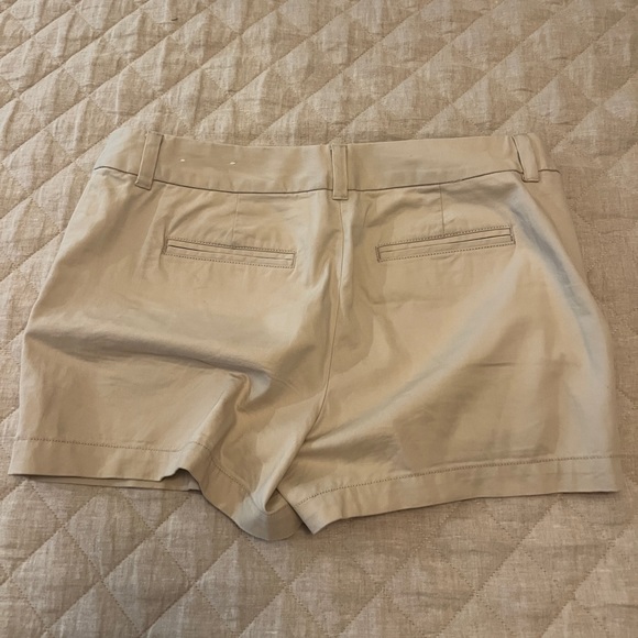 Ann Taylor Loft Riviera Shorts in Doubleweave - Picture 4 of 4